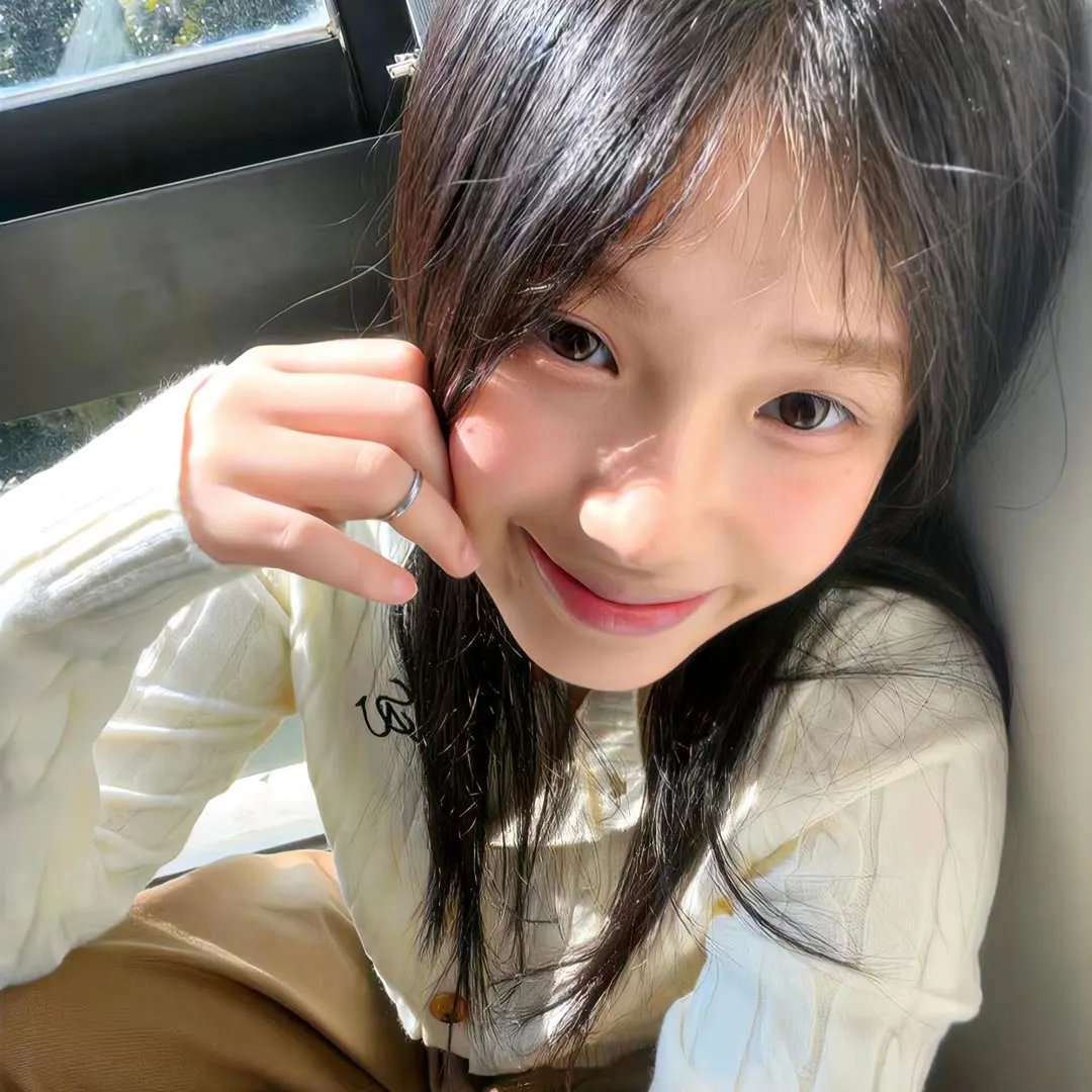 红。白。蓝
