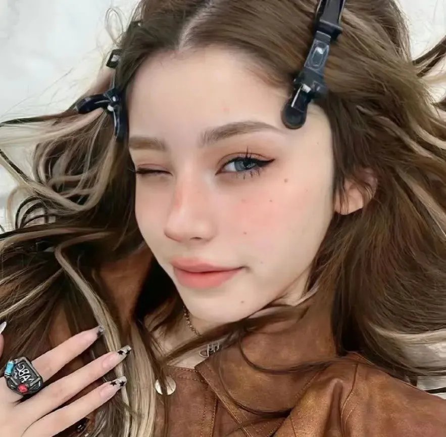 闪亮的眼睛